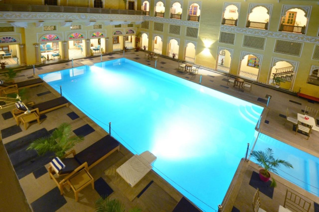 ג'איפור Nirbana Palace - A Heritage Hotel And Spa מראה חיצוני תמונה