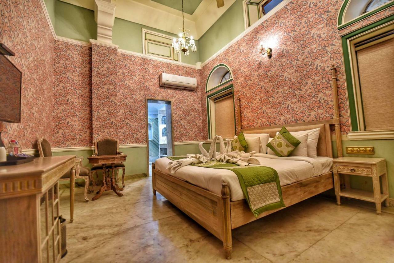 ג'איפור Nirbana Palace - A Heritage Hotel And Spa מראה חיצוני תמונה