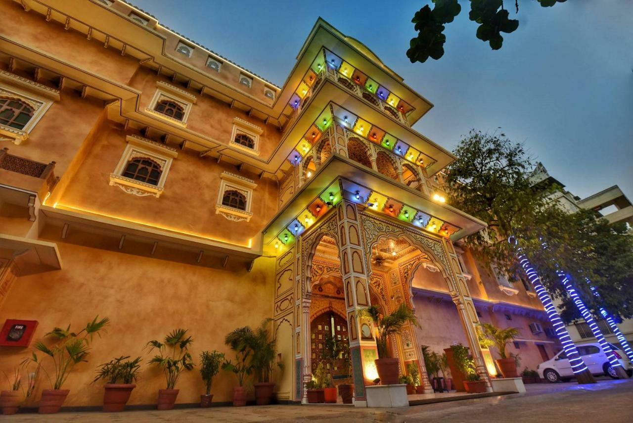 ג'איפור Nirbana Palace - A Heritage Hotel And Spa מראה חיצוני תמונה